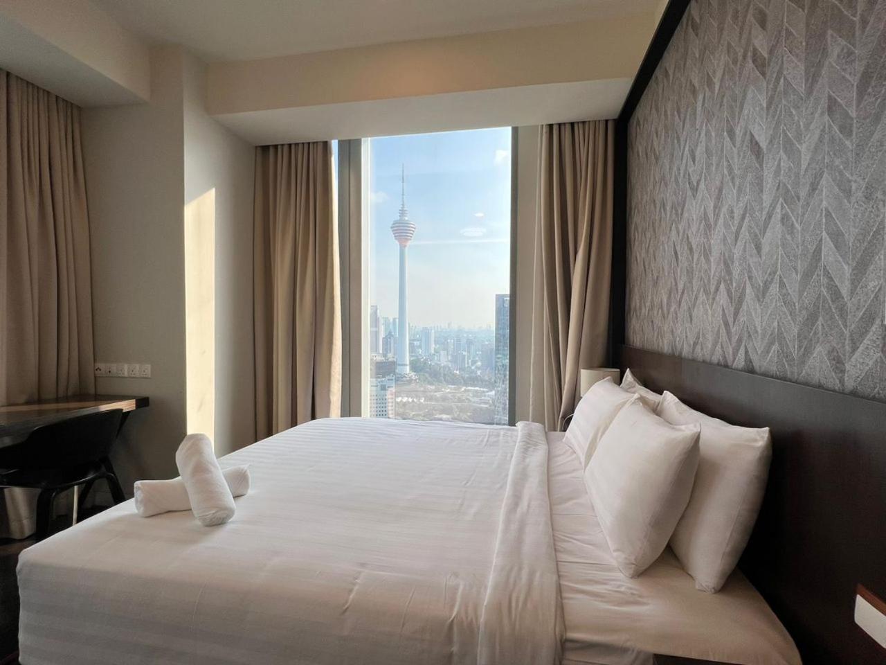 Apartment The Tropicana Klcc By Moonlight Kuala Lumpur