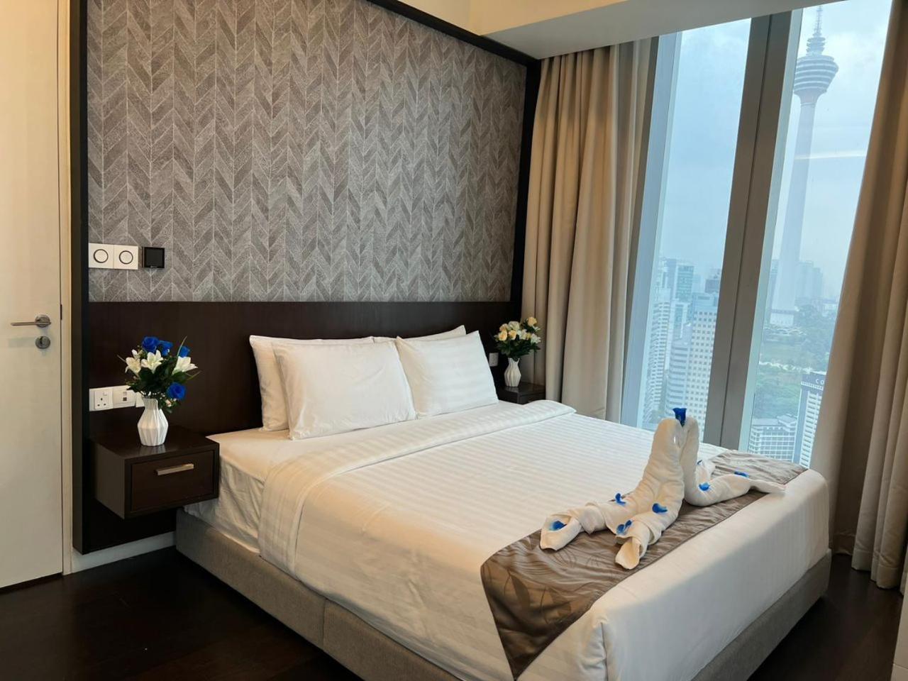 The Tropicana Klcc By Moonlight Pangsapuri *